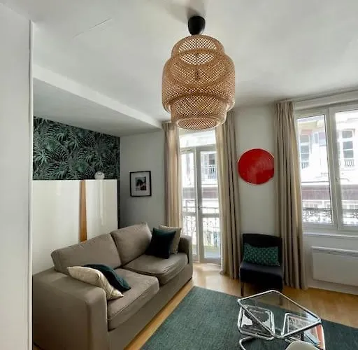 Appartement à Côté De La Avec Balcon Filant Trouville-sur-Mer